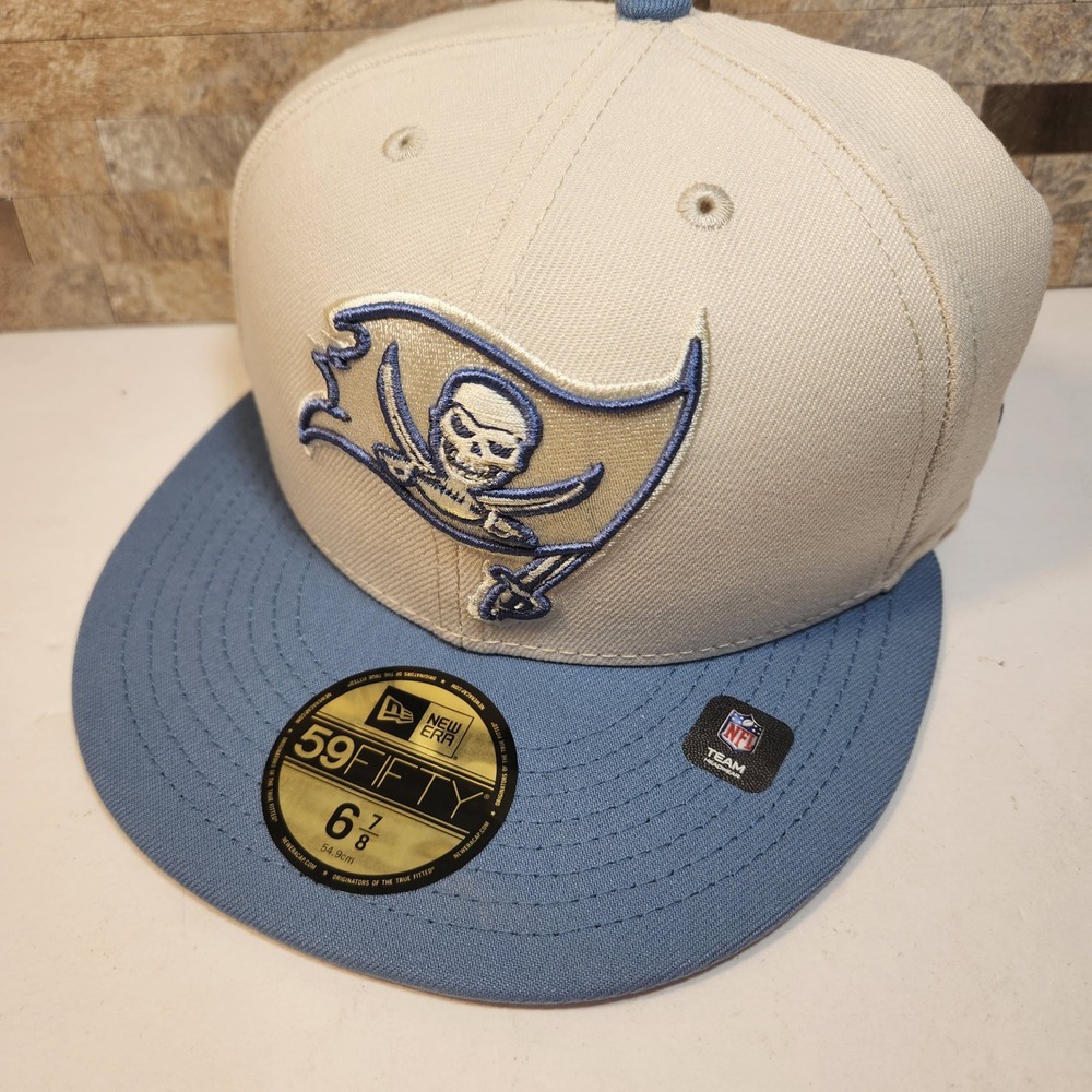 New Era 59FIFTY Tampa Bay Buccaneers NFL Fitted Hat 6 7/8 Cream Blue 60903809